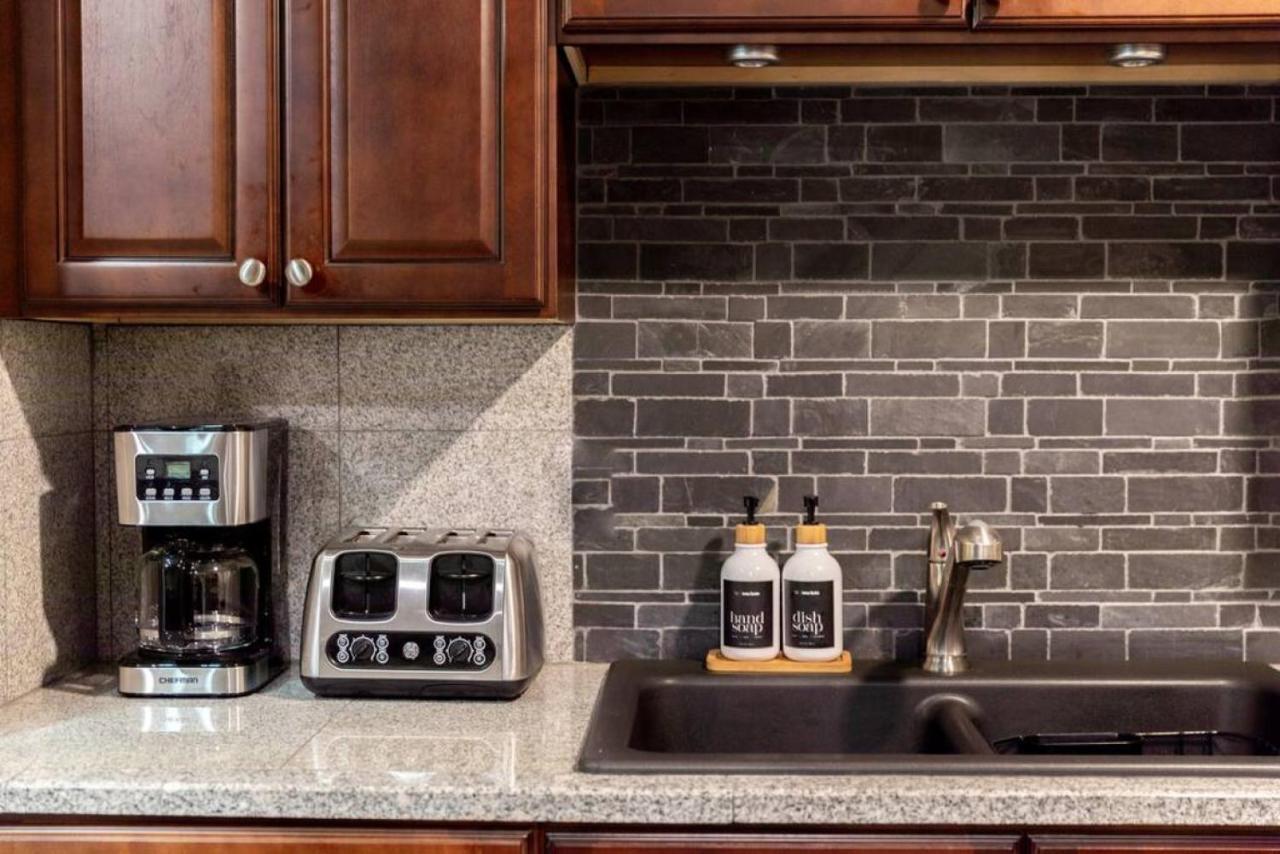 Downtown Nashville Condo, Walk To Broadway With Free Parking Экстерьер фото